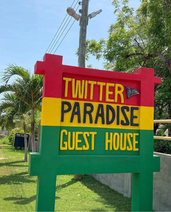 Ampeni Twitter Paradise מראה חיצוני תמונה